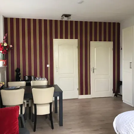 Oda ve Kahvaltı Landleven